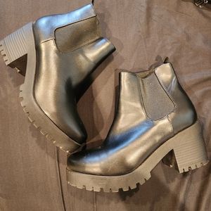 Chunky platform bootie